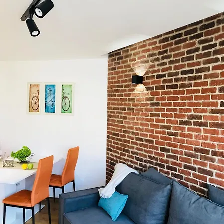 Apartment Bright, Comfortable And Cozy *