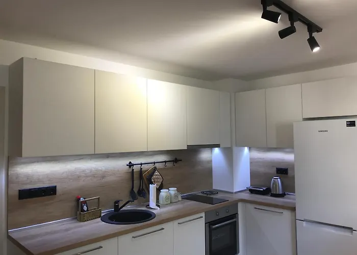 Appartement Bright, Comfortable And Cozy Burgas Stad